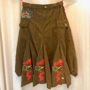 Pampolina Jeans Brown Flower Design Corduroy Skirt Girls Size 6